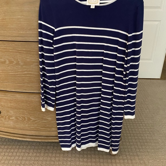 Sail to Sable navy sweater dress - Picture 2 of 3